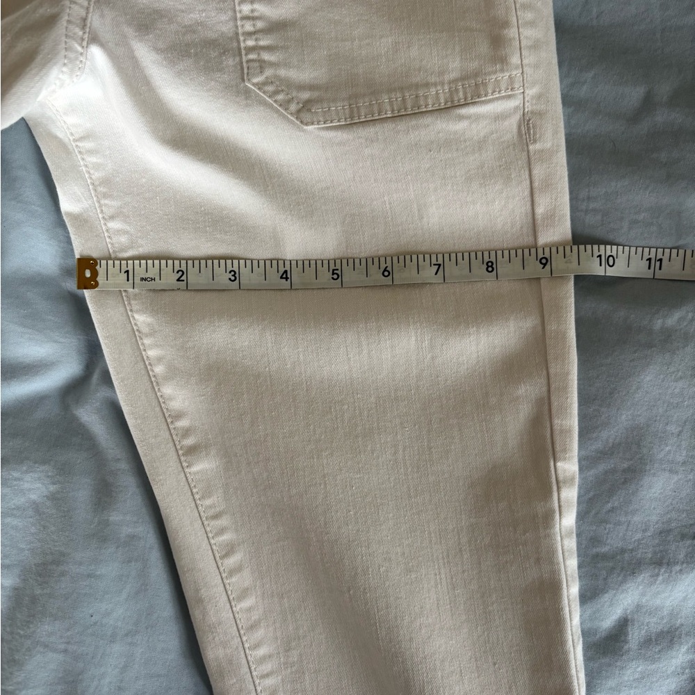 Women's Straight Leg Jeans in Cream - Picture 13 of 15